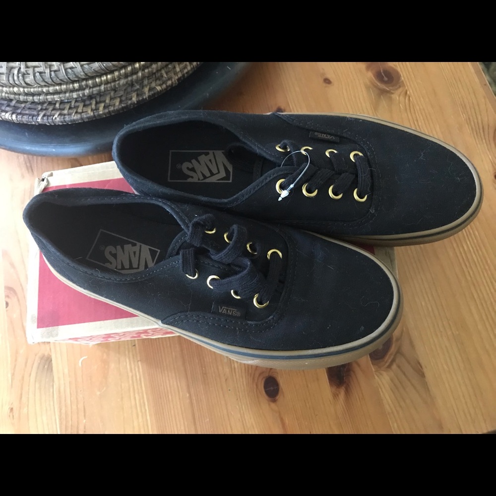 Vans Authentic - brand new